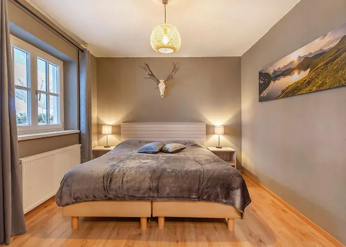 Alpinresort 4 By Interhome קפרון