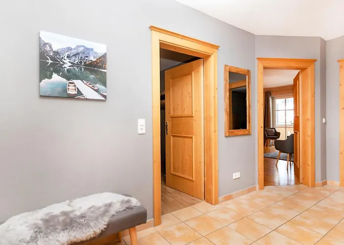 Alpinresort 4 By Interhome דירה קפרון